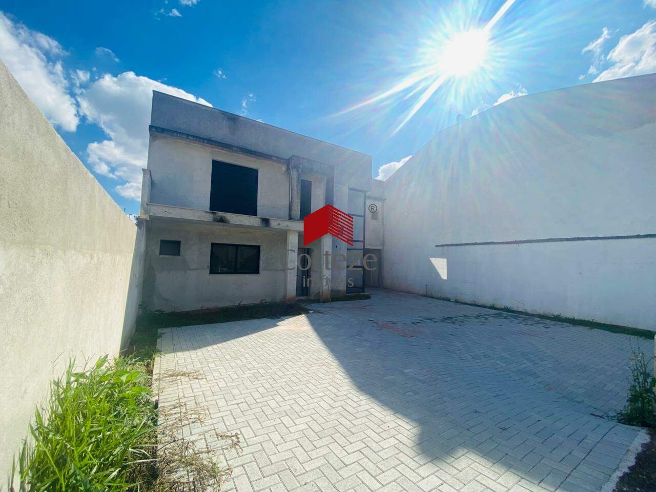 Sobrado para à venda no Aristocrata em São José dos Pinhais - 21238: 