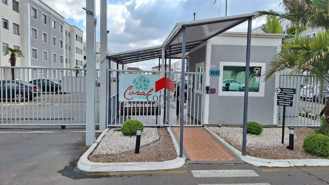 Apartamento à venda no Iná no condomínio Residencial Parque Coral 