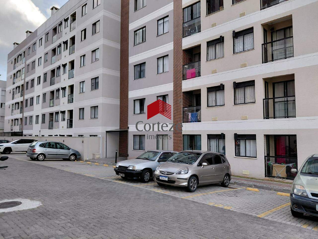 Apartamento para alugar no Parque da Fonte no condomínio Residencial Plaza Royal
