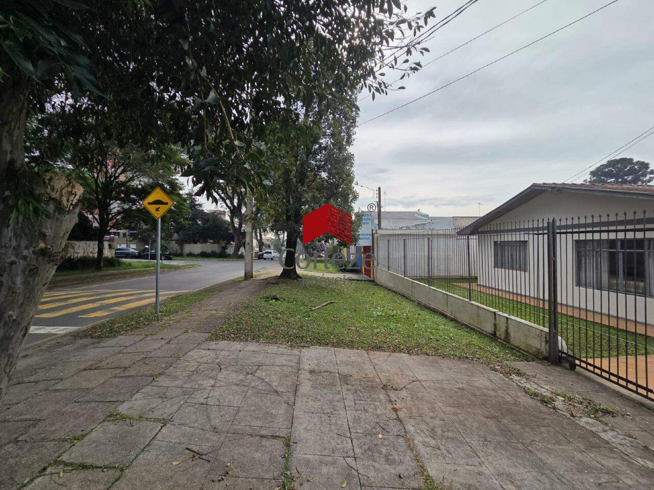 Terreno para à venda no Vila Izabel em Curitiba - 21363: 