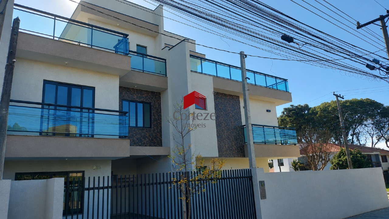 Sobrado para à venda no Tarumã em Curitiba - 21412: 
