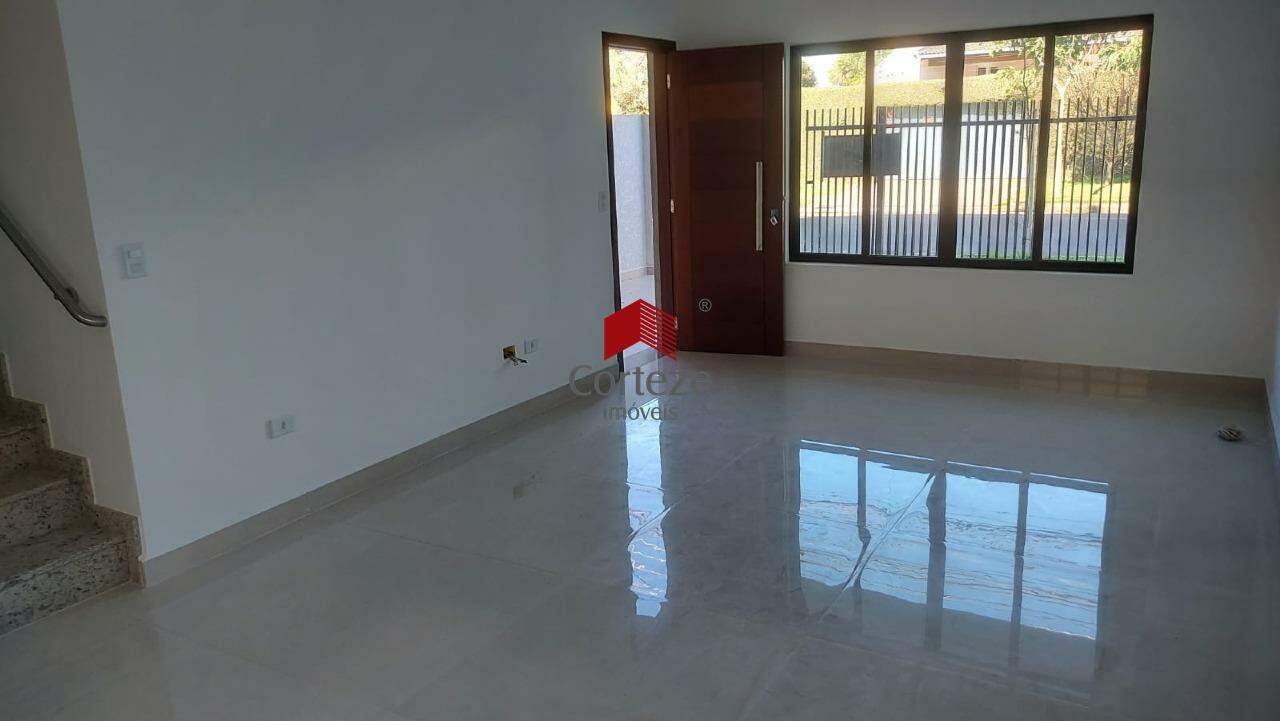 Sobrado para à venda no Tarumã em Curitiba - 21412: 
