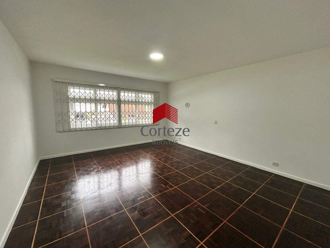 Casa comercial para para aluguel no Bom Jesus em São José dos Pinhais - 21440: 