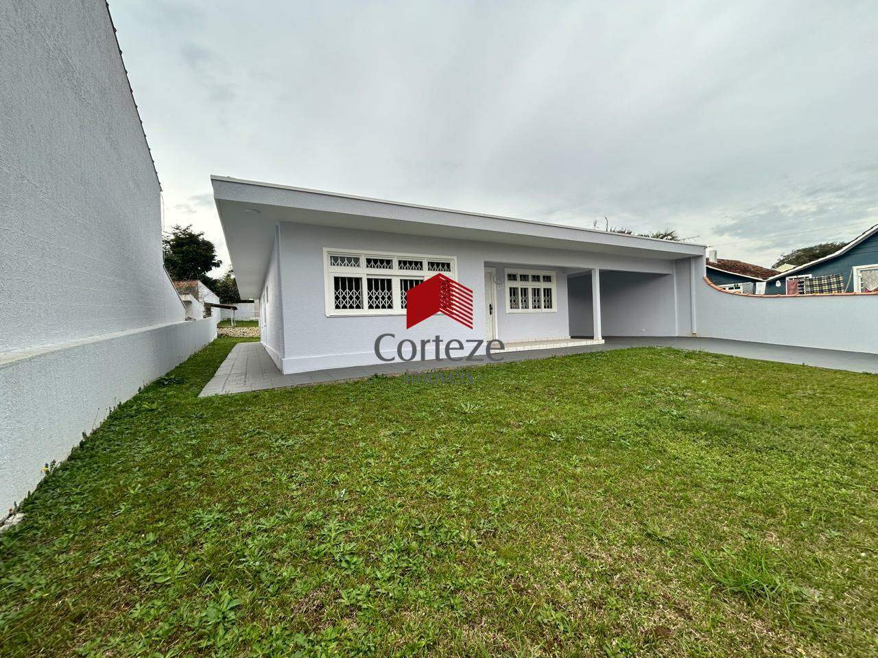 Casa comercial para para aluguel no Bom Jesus em São José dos Pinhais - 21440: 