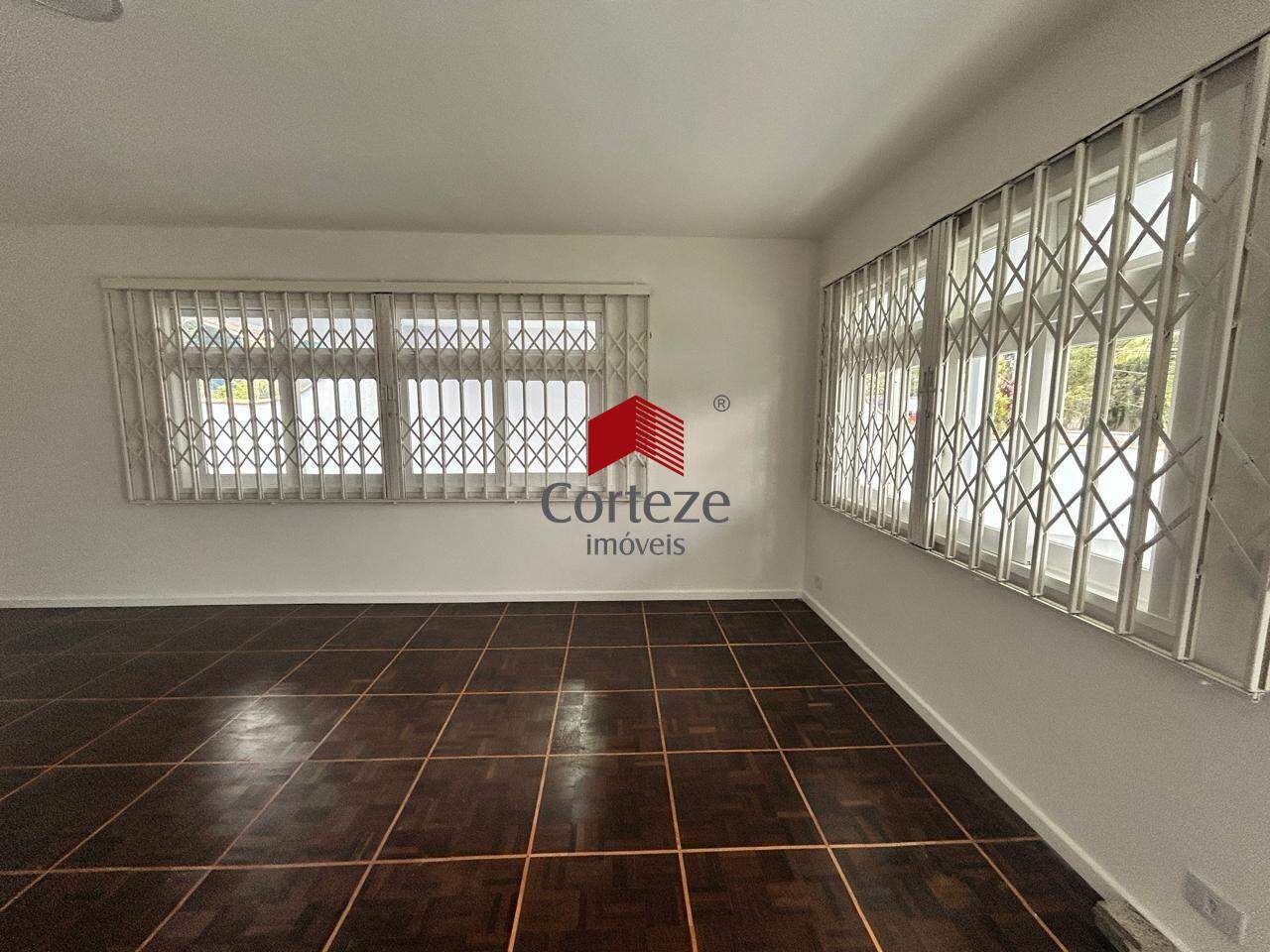 Casa comercial para para aluguel no Bom Jesus em São José dos Pinhais - 21440: 