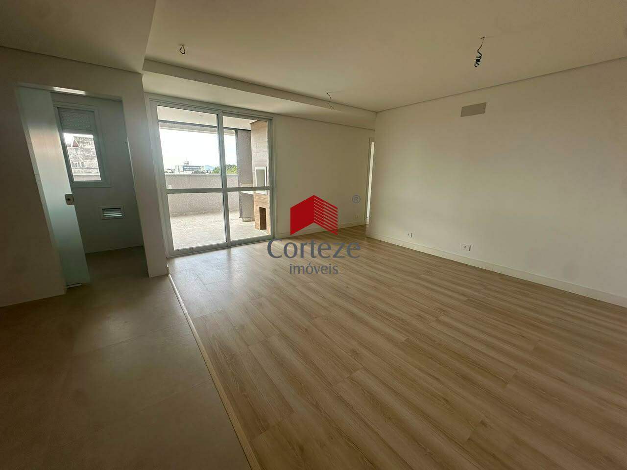 Apartamento para à venda no Centro em São José dos Pinhais - 21541: 