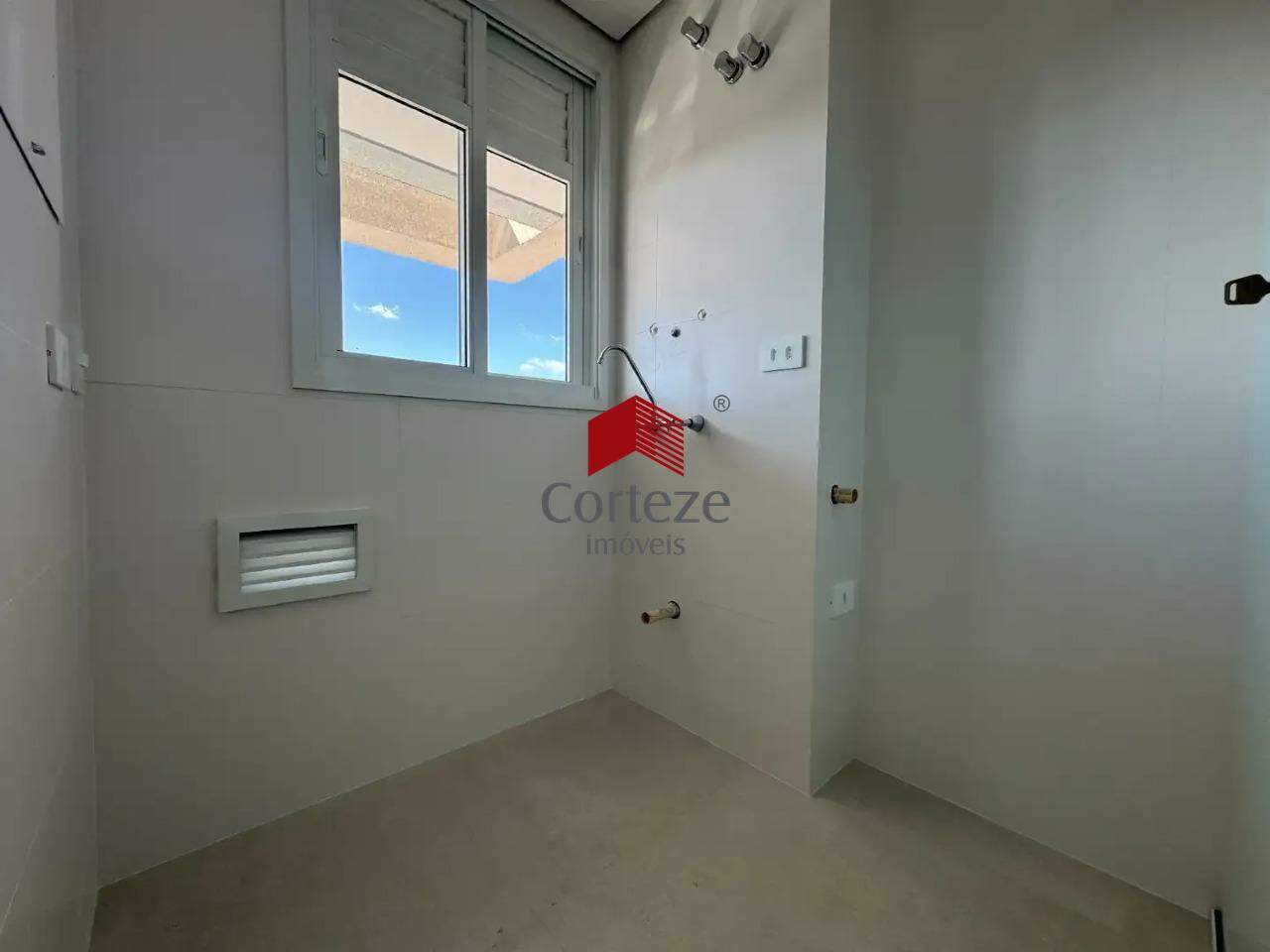 Apartamento para à venda no Centro em São José dos Pinhais - 21543: 