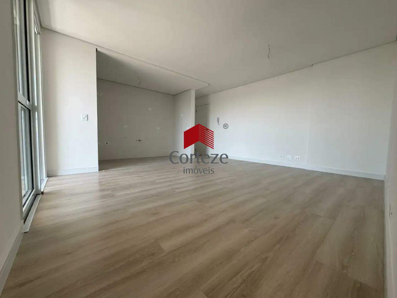 Apartamento para à venda no Centro em São José dos Pinhais - 21543: 