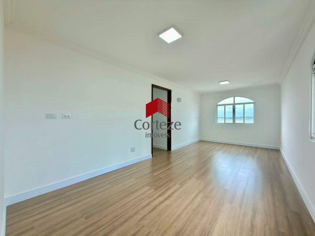 Apartamento para à venda no Centro em São José dos Pinhais - 21568: 