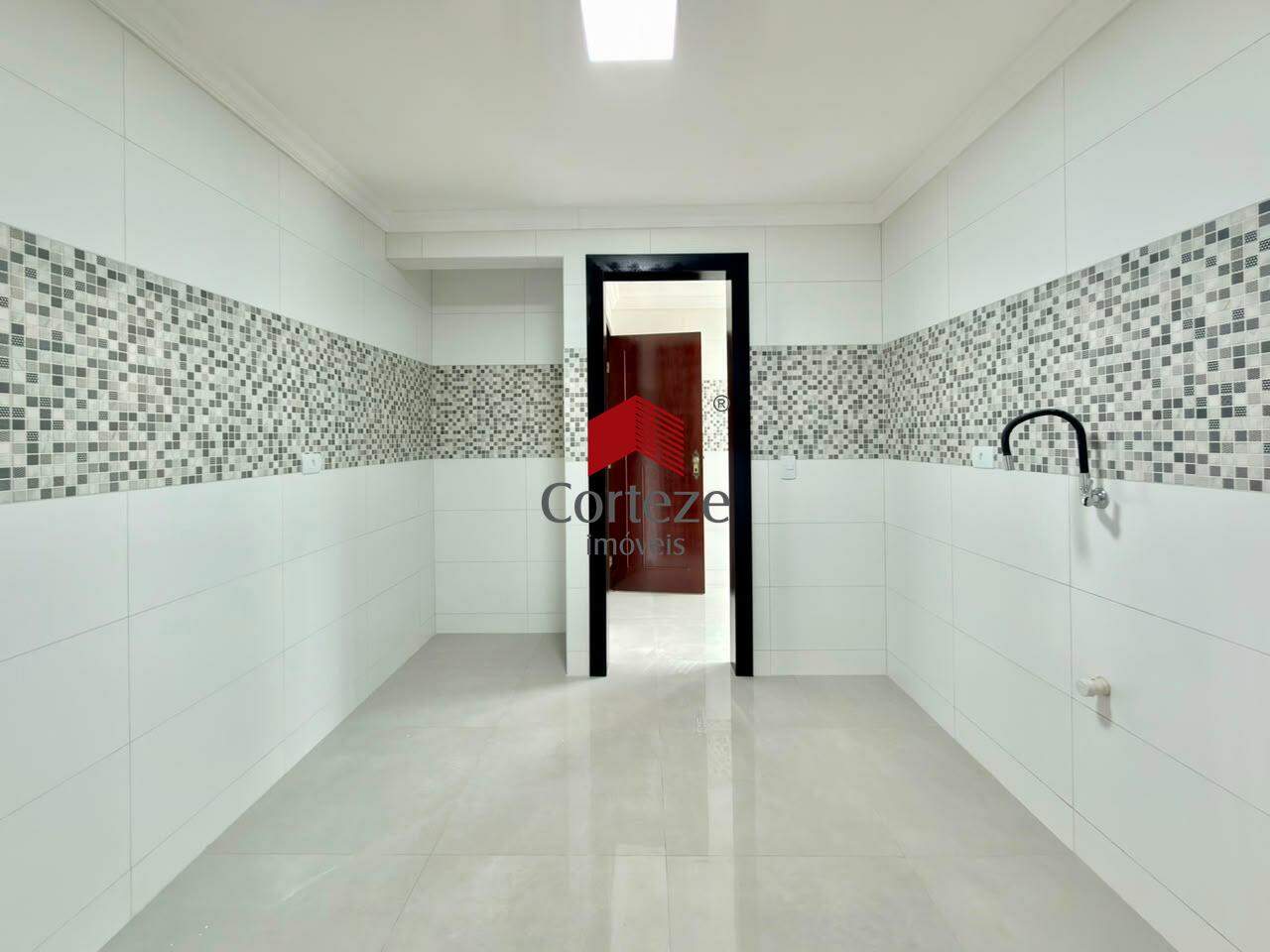 Apartamento para à venda no Centro em São José dos Pinhais - 21568: 