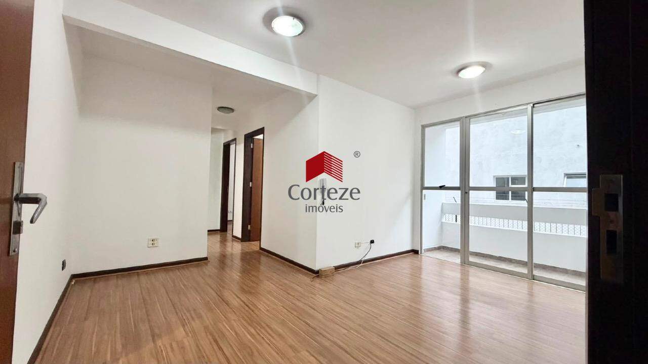 Apartamento para à venda no Centro em São José dos Pinhais - 21579: 