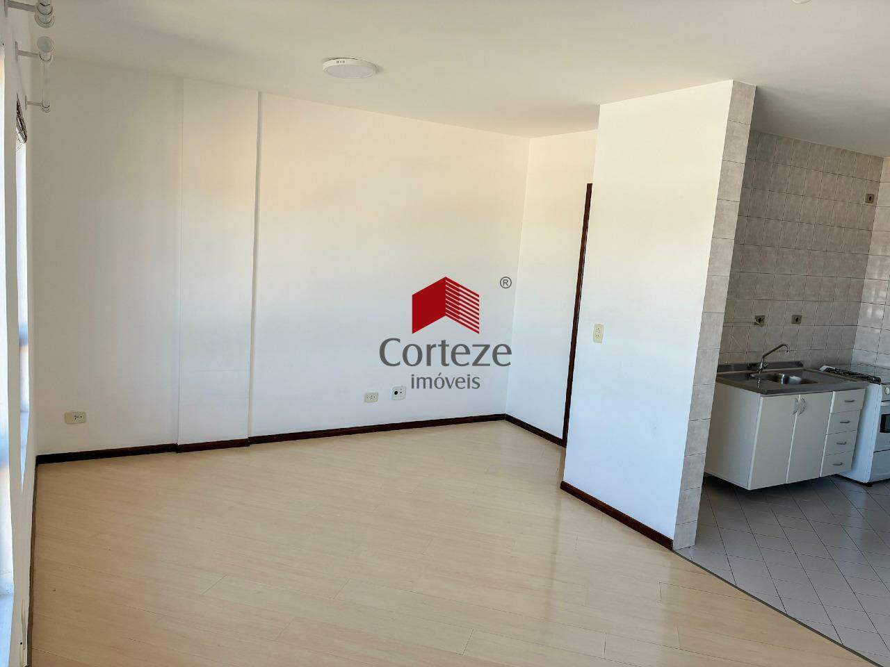 Apartamento para para aluguel no Campina do Siqueira em Curitiba - 21590: 