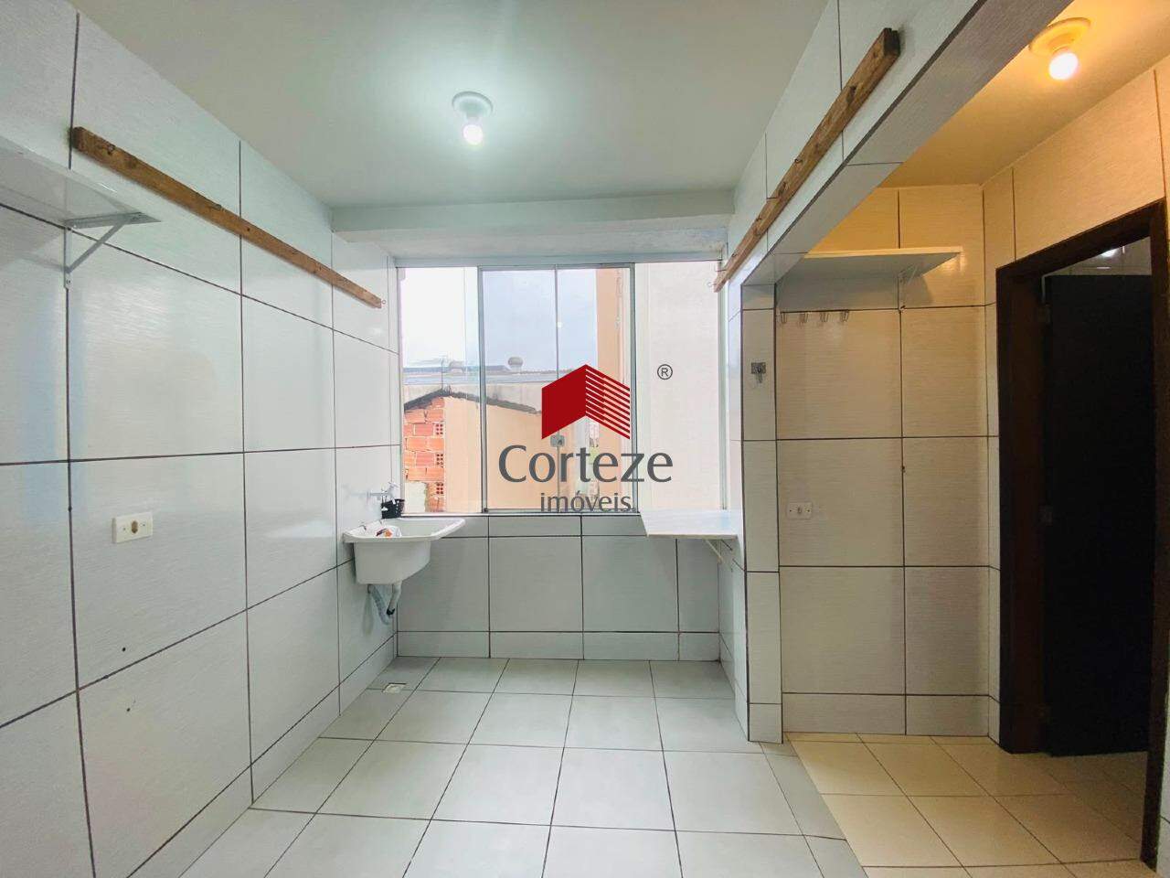 Apartamento para à venda no Boneca do Iguaçu em São José dos Pinhais - 21602: 