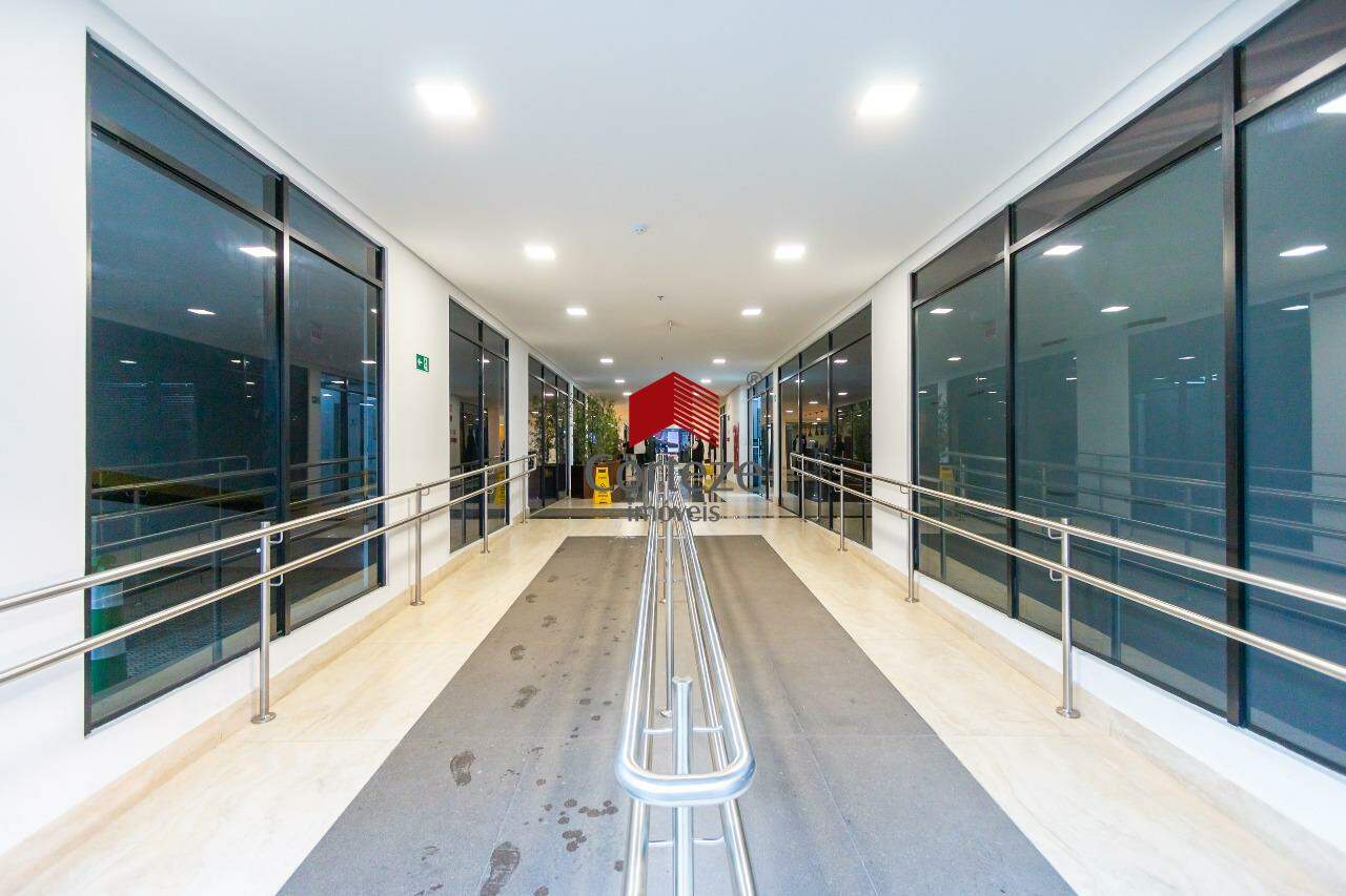 Sala / Conjunto para à venda no Centro em Curitiba - 21627: 