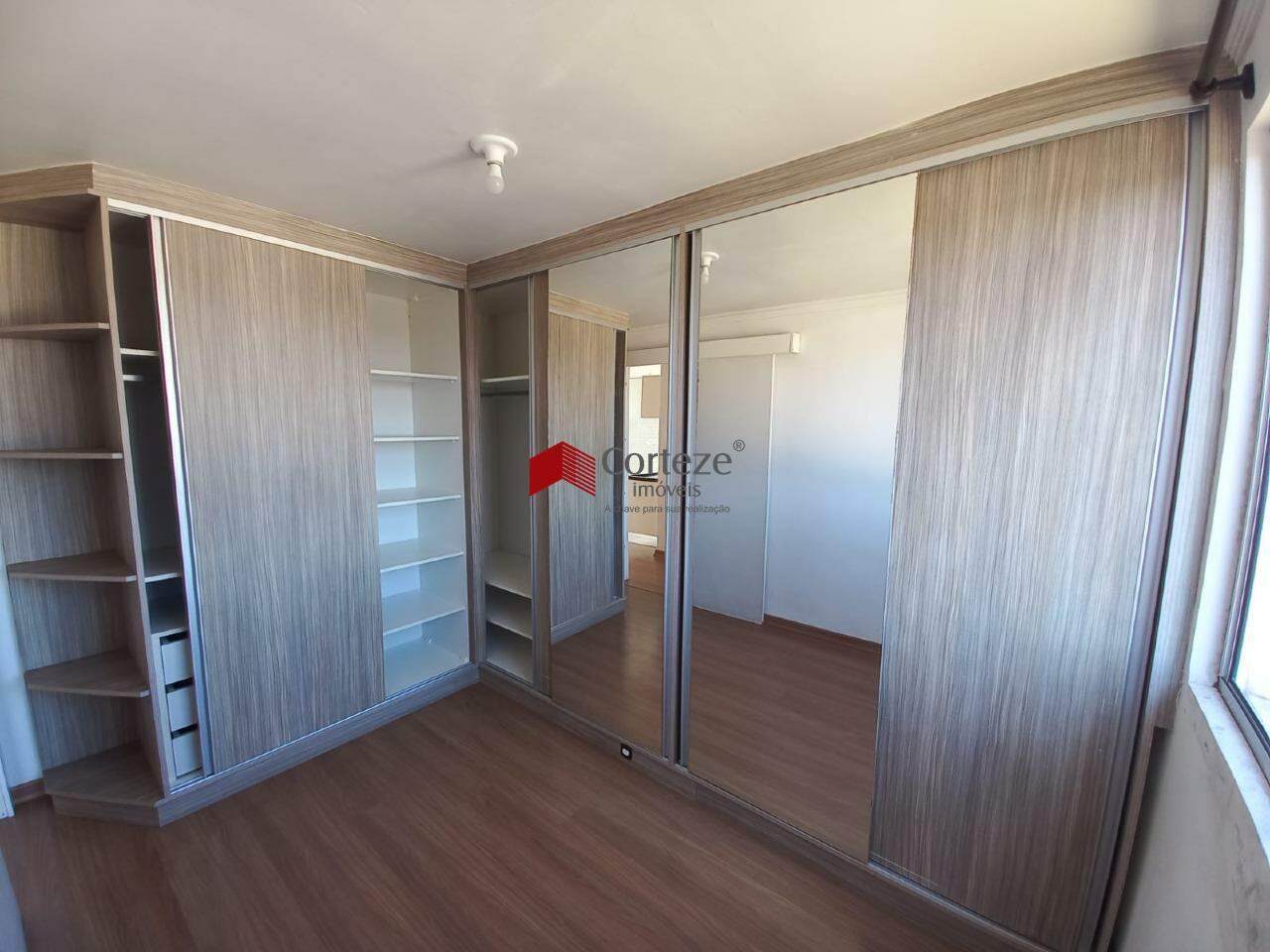 Apartamento para à venda no Colônia Rio Grande em São José dos Pinhais - 21648: 
