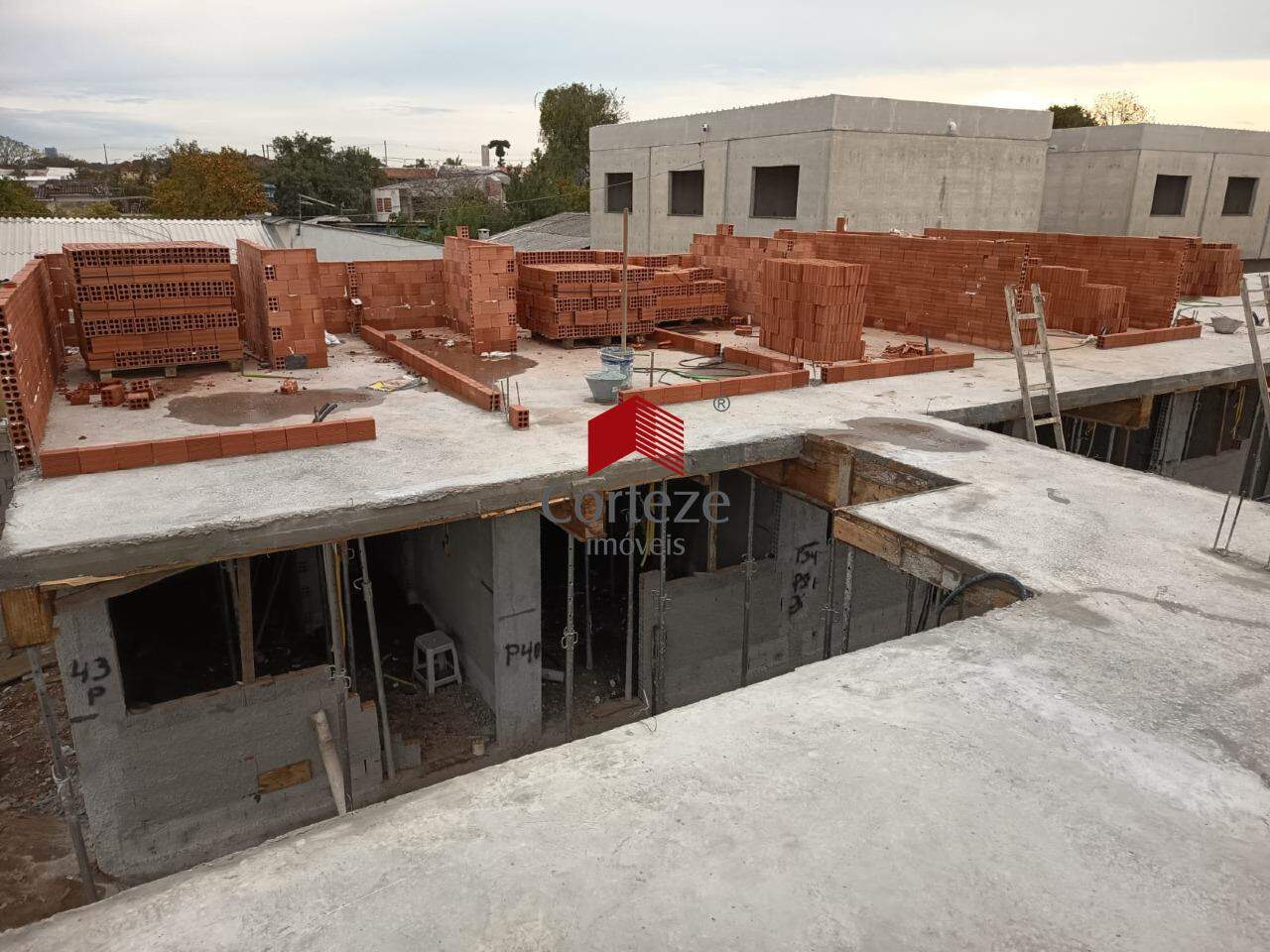 Quitinete para à venda no Cajuru em Curitiba - 21677: 