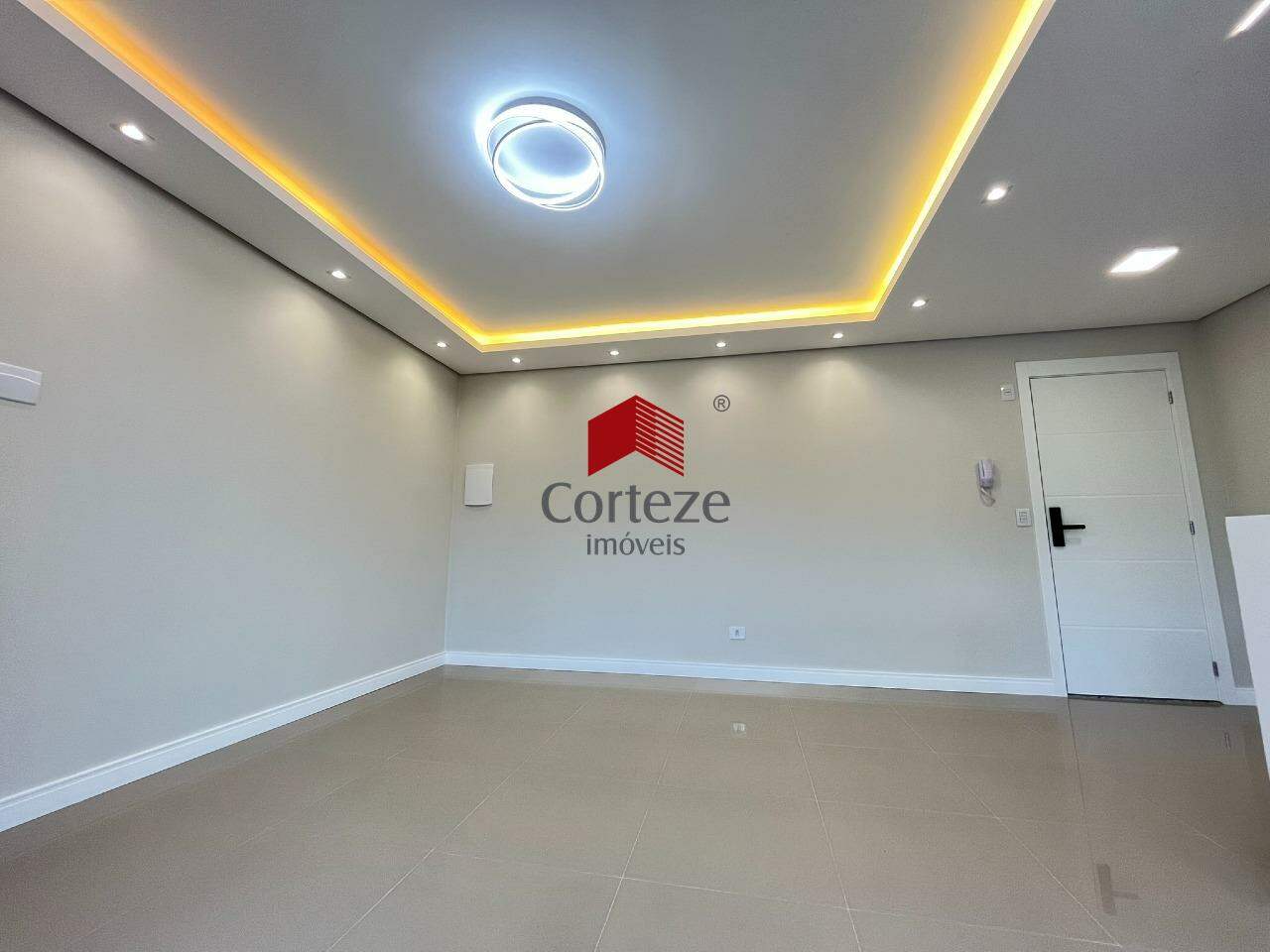 Apartamento para à venda no São Cristóvão em São José dos Pinhais - 21689: 