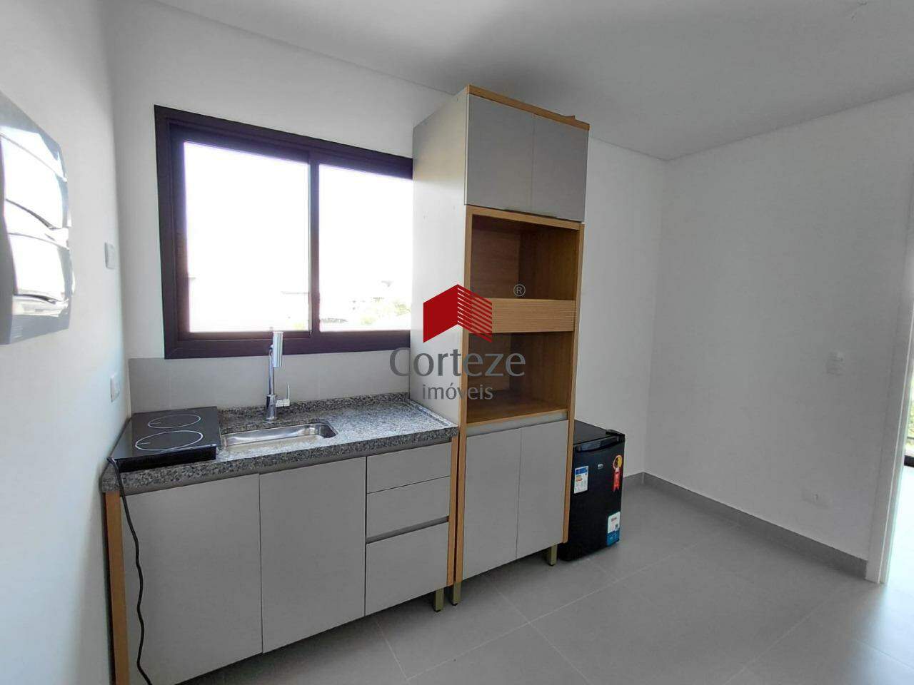 Studio para para aluguel no Novo Mundo em Curitiba - 21693: 