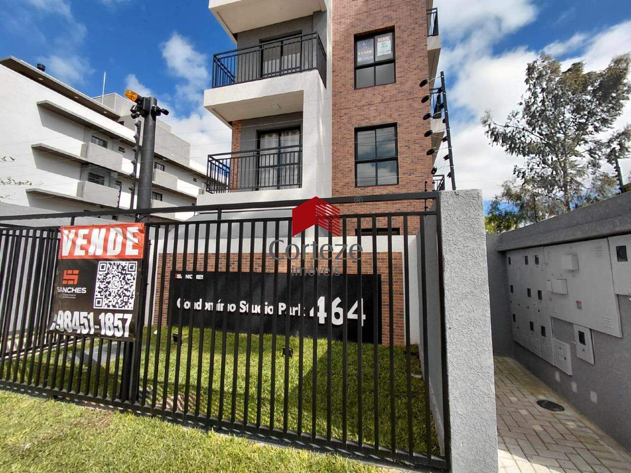 Studio para para aluguel no Novo Mundo em Curitiba - 21693: 
