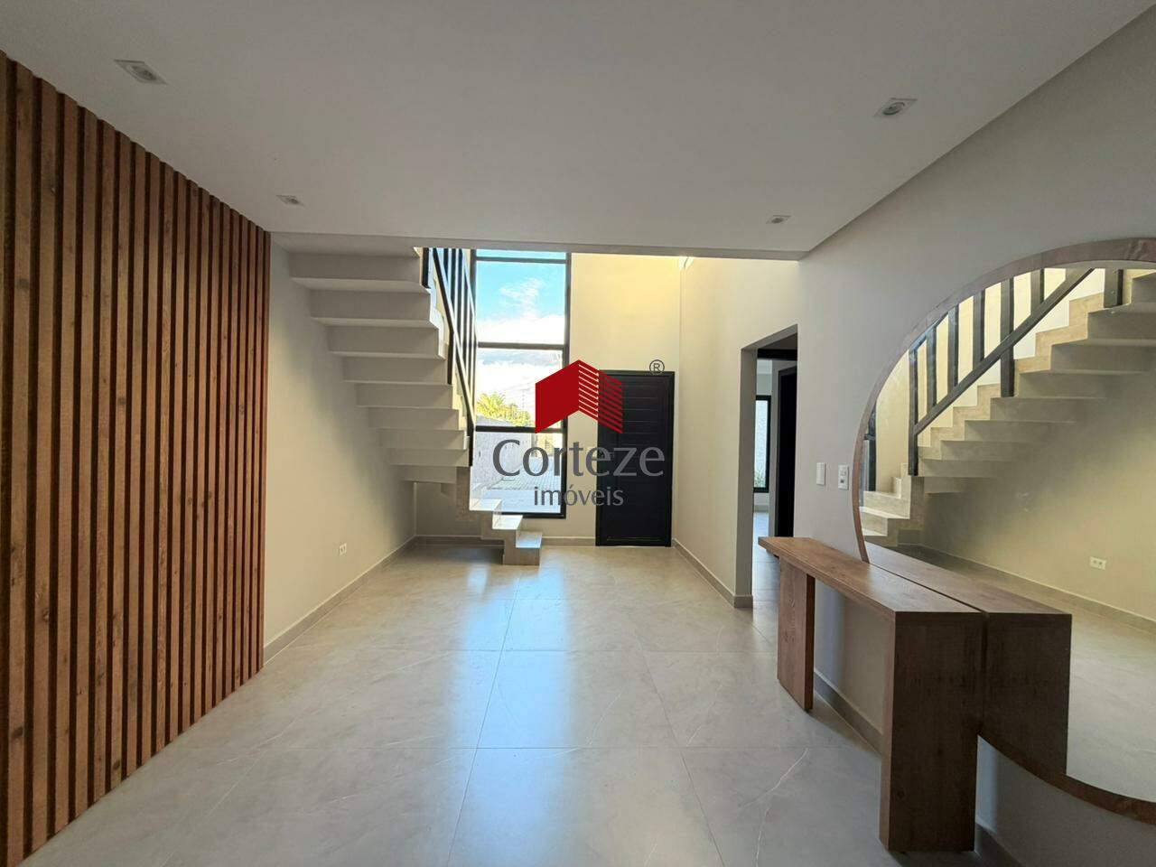Casa para à venda no Estados em Fazenda Rio Grande - 21705: 