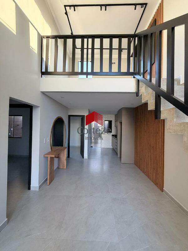 Casa para à venda no Estados em Fazenda Rio Grande - 21705: 