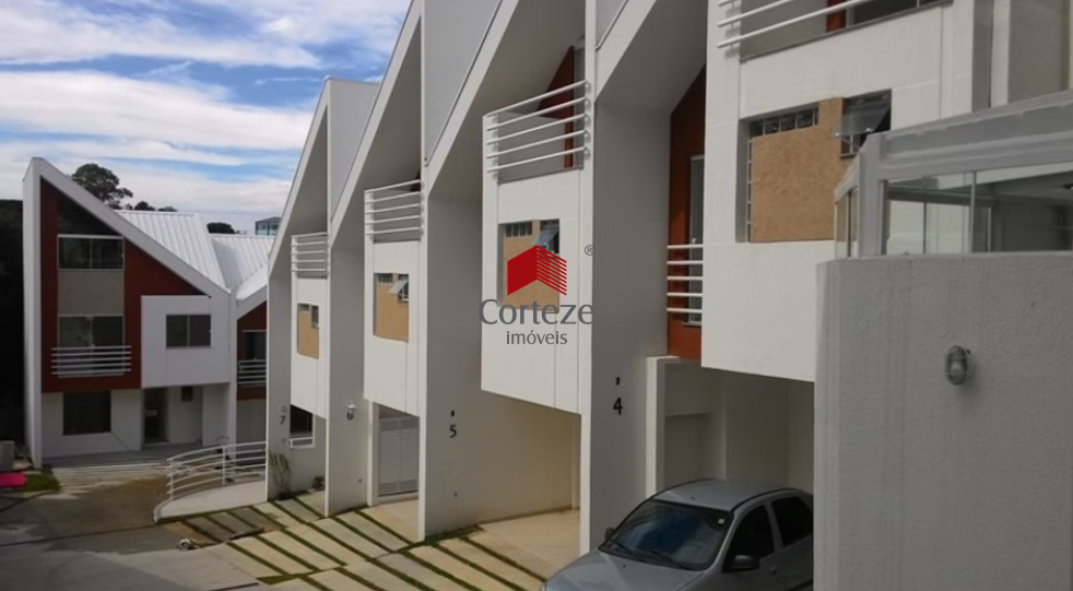 Sobrado em condomínio para à venda no Pilarzinho em Curitiba - 21710: 
