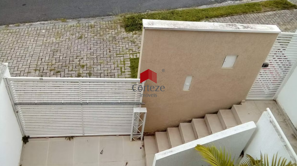 Sobrado em condomínio para à venda no Pilarzinho em Curitiba - 21710: 