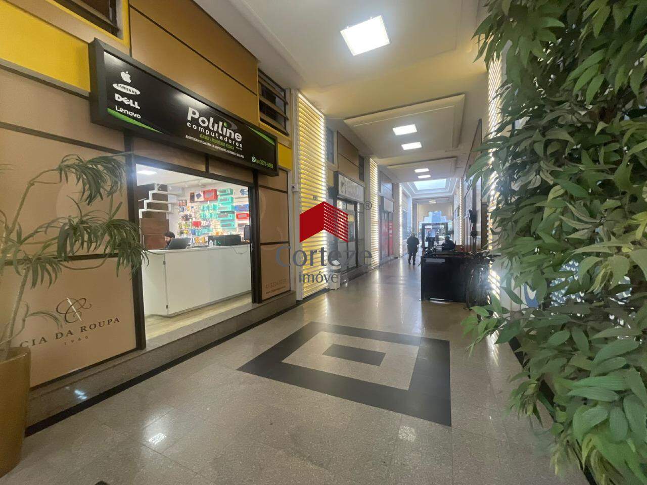 Sala / Conjunto para à venda no Centro em Curitiba - 21726: 