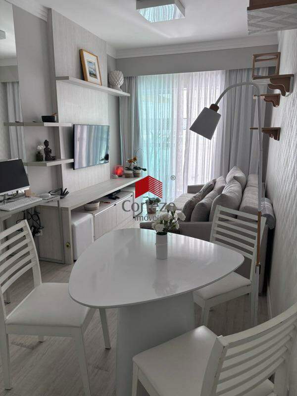 Apartamento para à venda no Batel em Curitiba - 21736: 