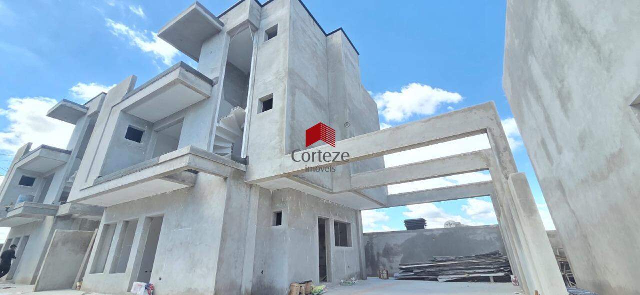 Sobrado em condomínio para à venda no Hauer em Curitiba - 21745: 