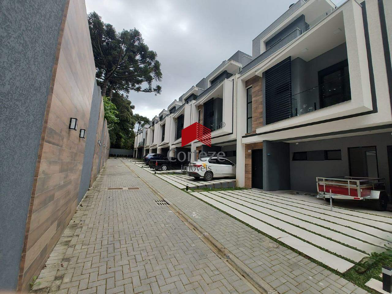 Sobrado em condomínio para à venda no Xaxim em Curitiba - 21746: 
