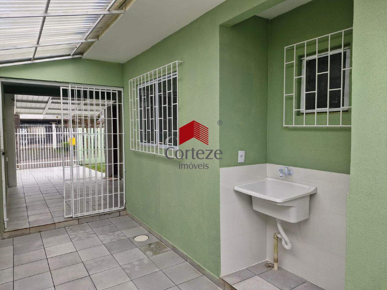 Casa para para aluguel no Boneca do Iguaçu em São José dos Pinhais - 21804: 