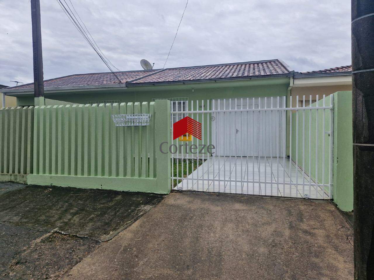 Casa para para aluguel no Boneca do Iguaçu em São José dos Pinhais - 21804: 