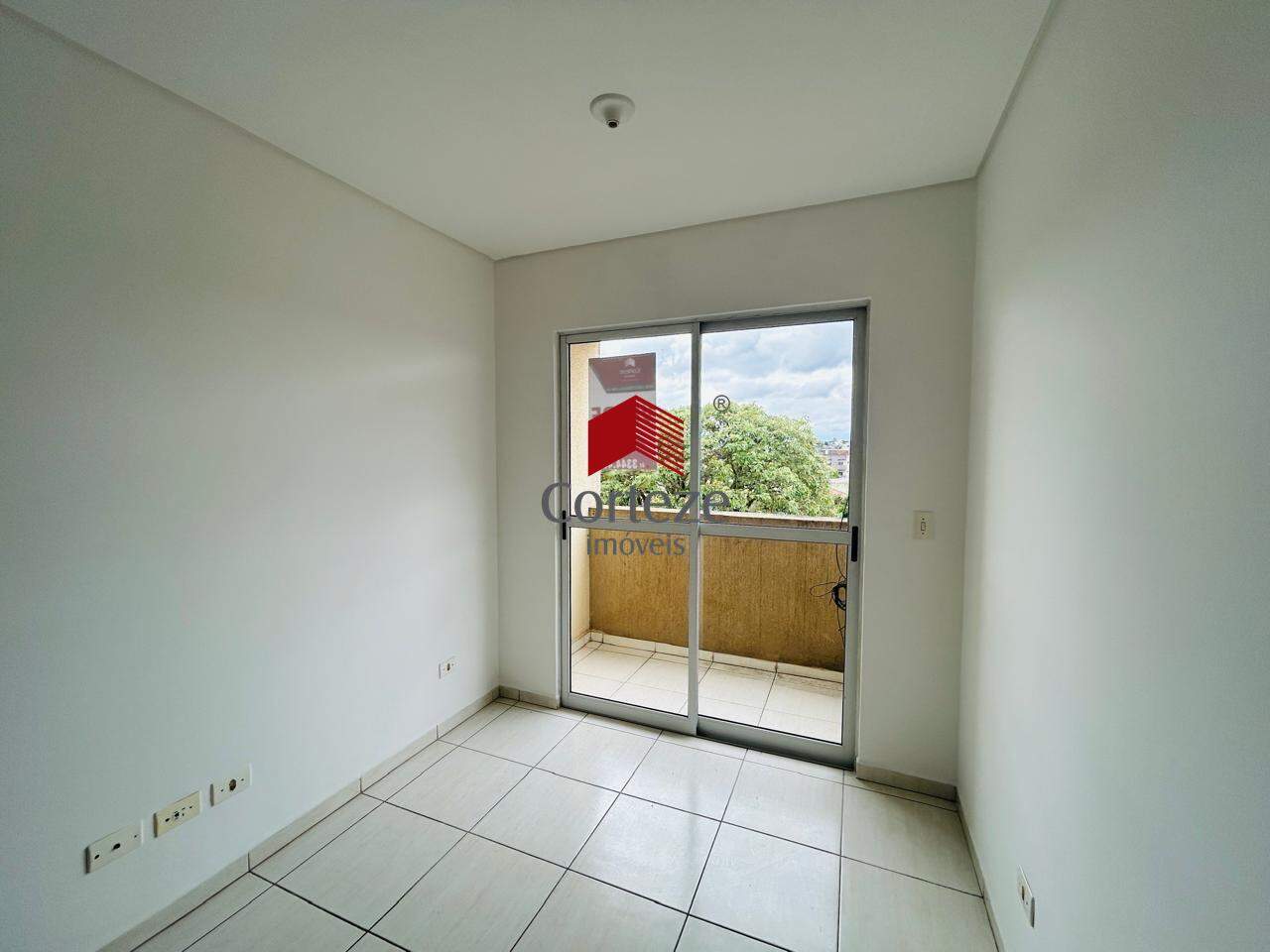 Apartamento para para aluguel no Águas Belas em São José dos Pinhais - 4840: 