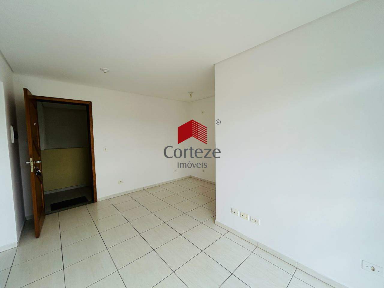 Apartamento para para aluguel no Águas Belas em São José dos Pinhais - 4840: 