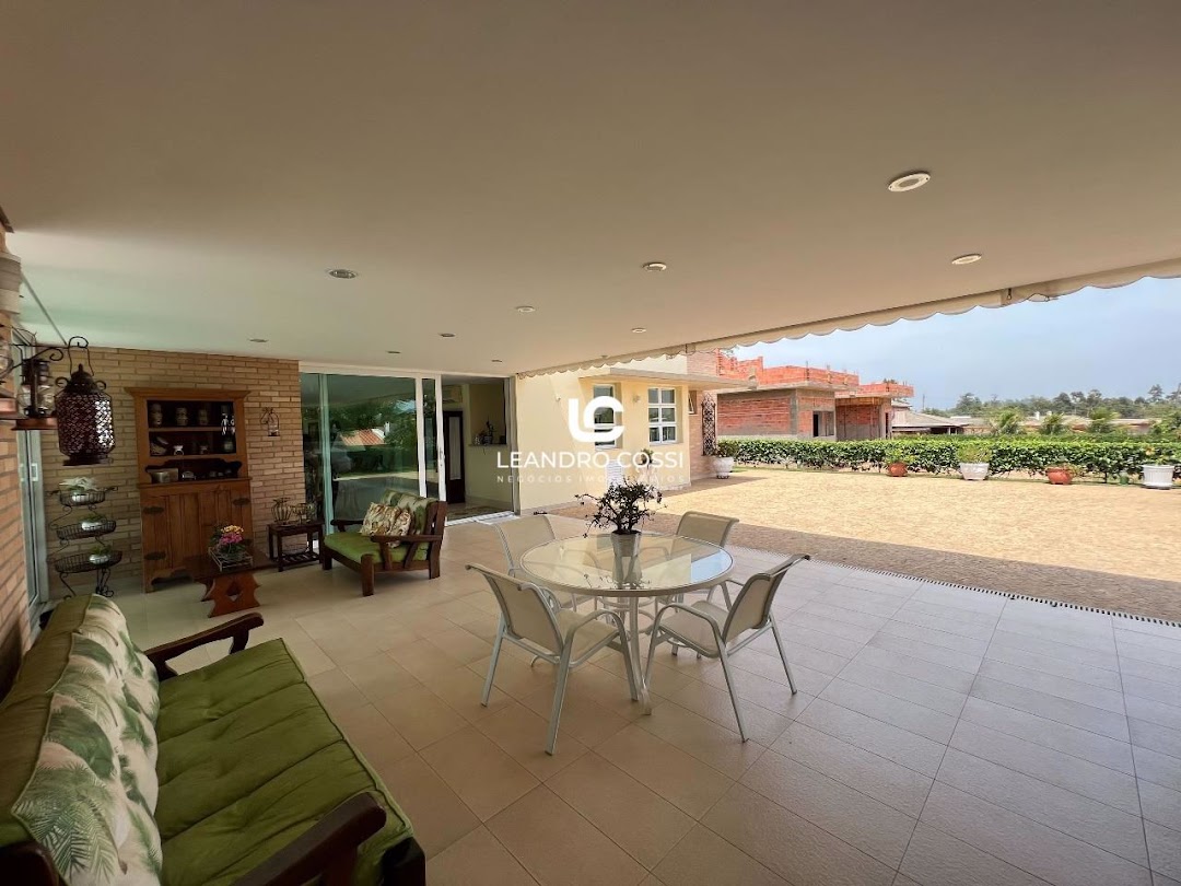 Casa de condomínio à venda no Condomínio Village Moutonnée: