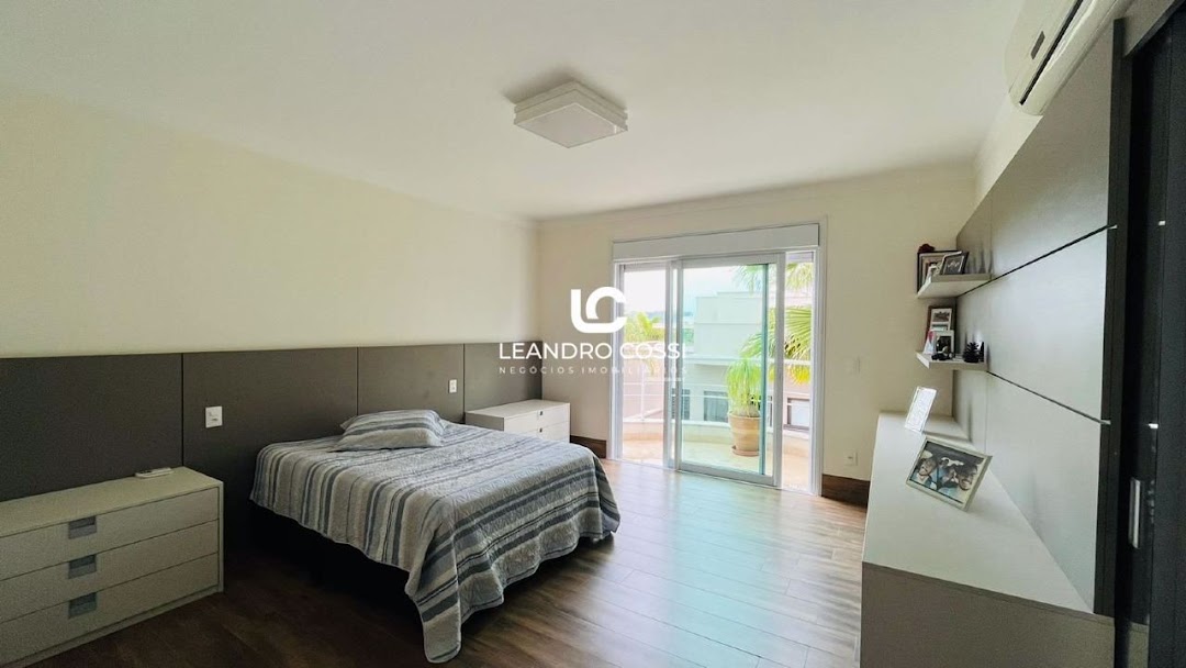 Casa de condomínio à venda no Condomínio Jardim Plaza Atheneé: