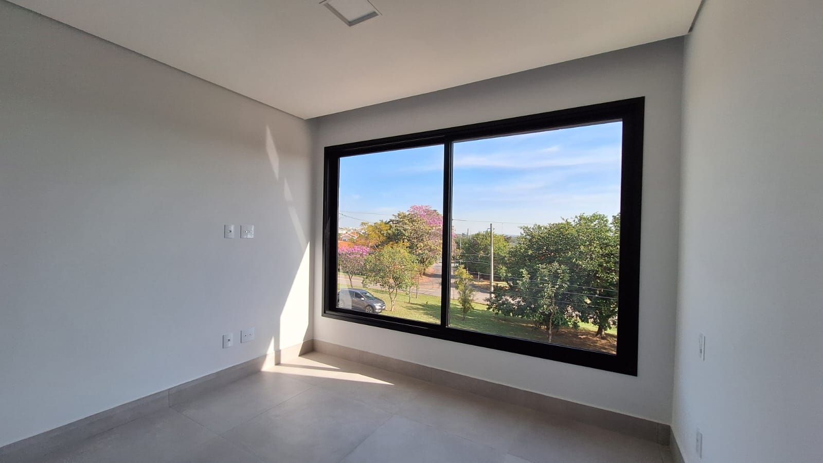 Casa de condomínio à venda no Condomínio Campos de Santo Antônio: