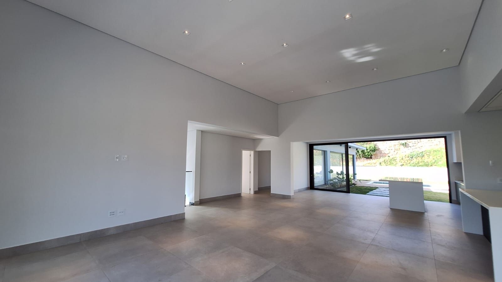 Casa de condomínio à venda no Condomínio Campos de Santo Antônio: