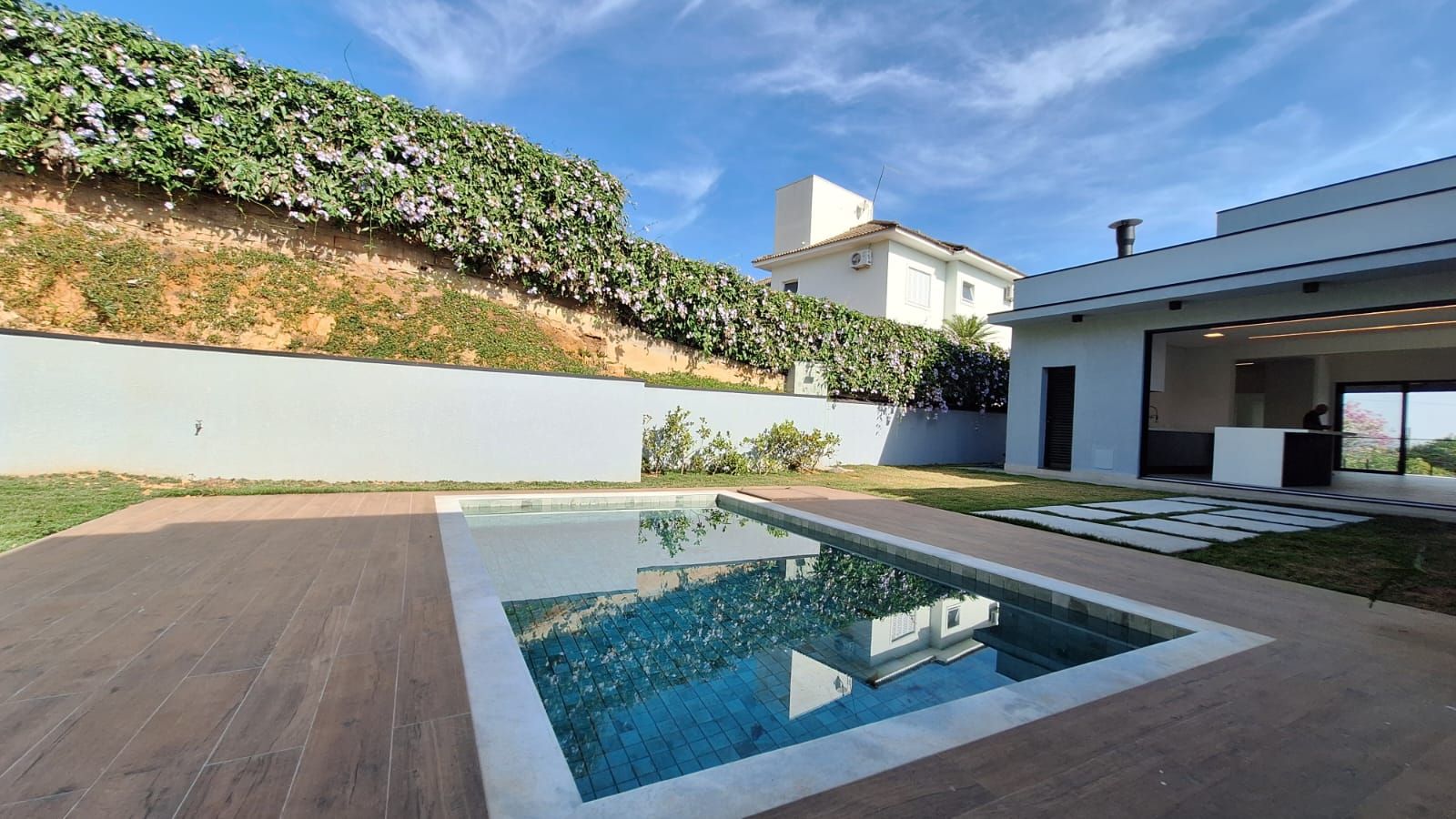 Casa de condomínio à venda no Condomínio Campos de Santo Antônio: