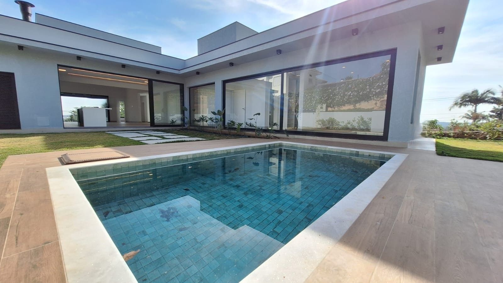 Casa de condomínio à venda no Condomínio Campos de Santo Antônio: