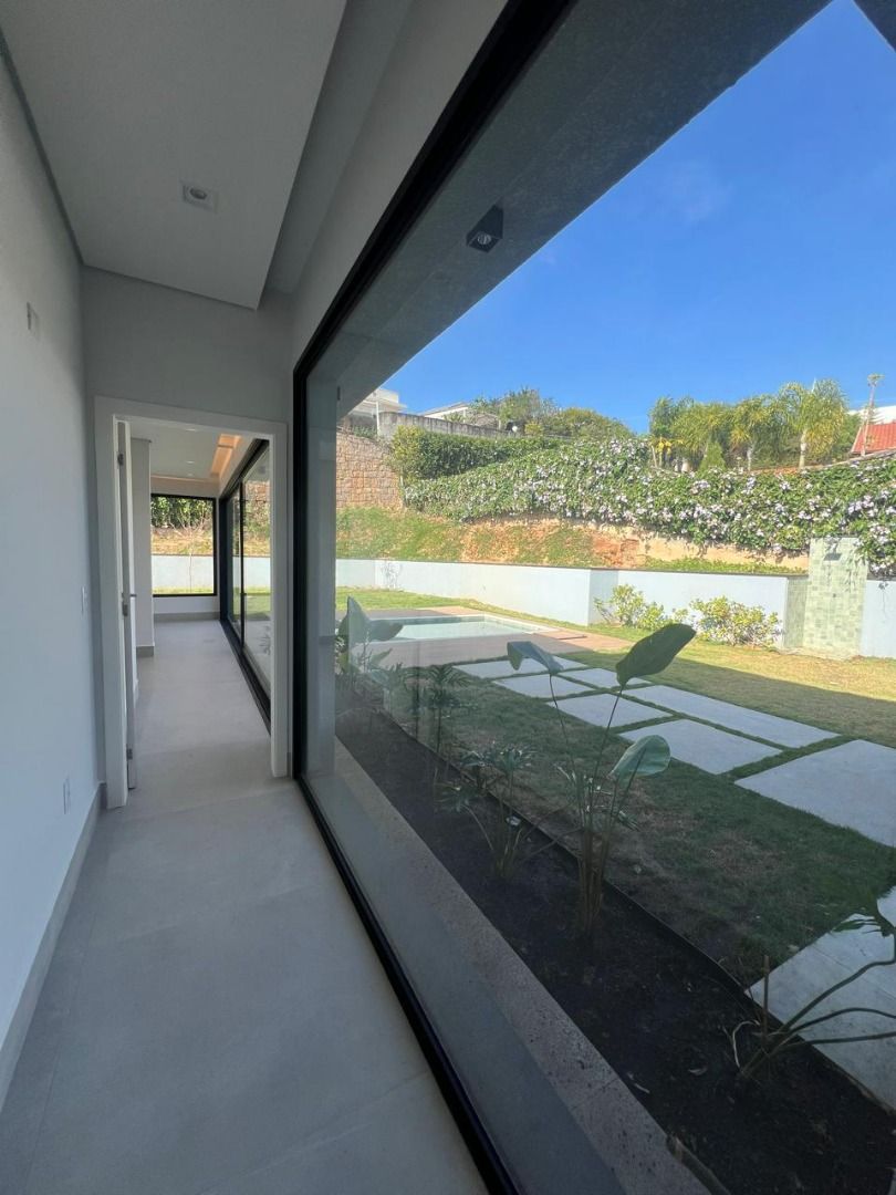 Casa de condomínio à venda no Condomínio Campos de Santo Antônio: