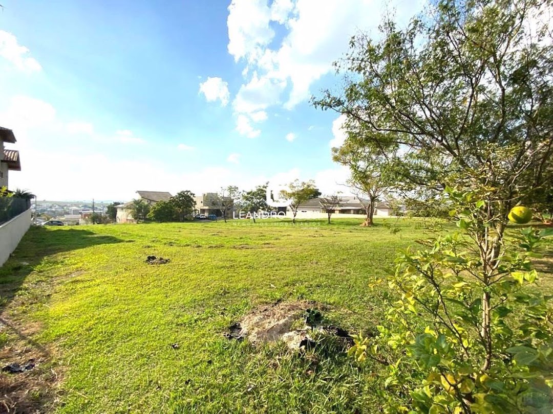 Terreno de Condomínio à venda no Condominio Fazenda Palmeiras Imperiais: