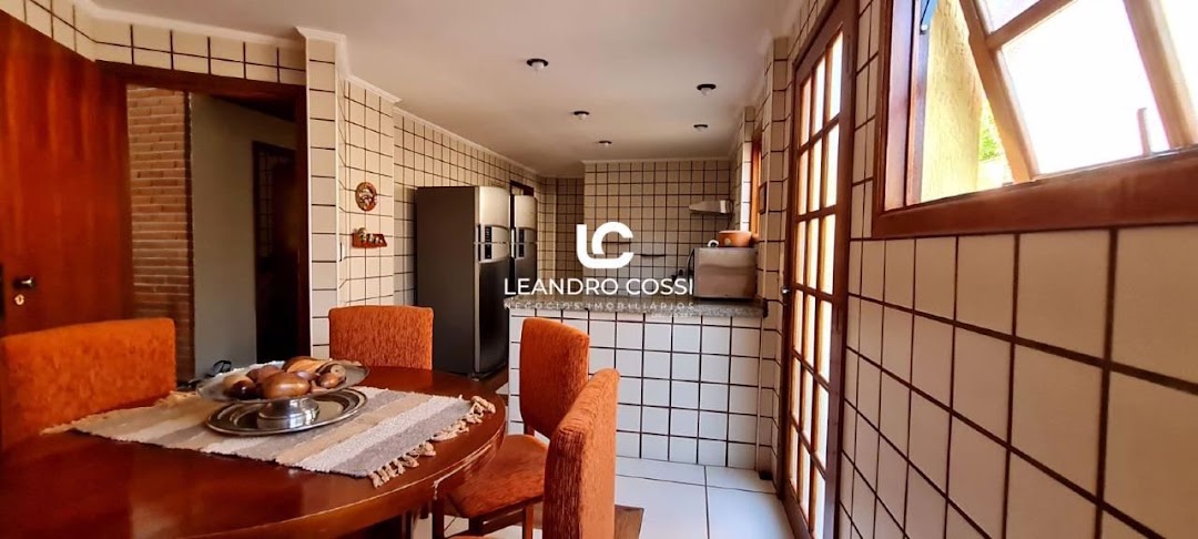 Casa de condomínio à venda no Condomínio Campos de Santo Antônio: