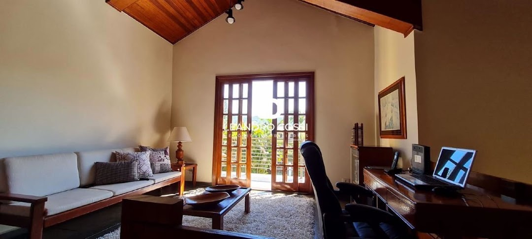 Casa de condomínio à venda no Condomínio Campos de Santo Antônio: