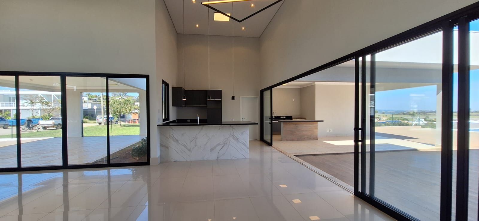 Casa de condomínio à venda no Condomínio Fazenda Kurumin: