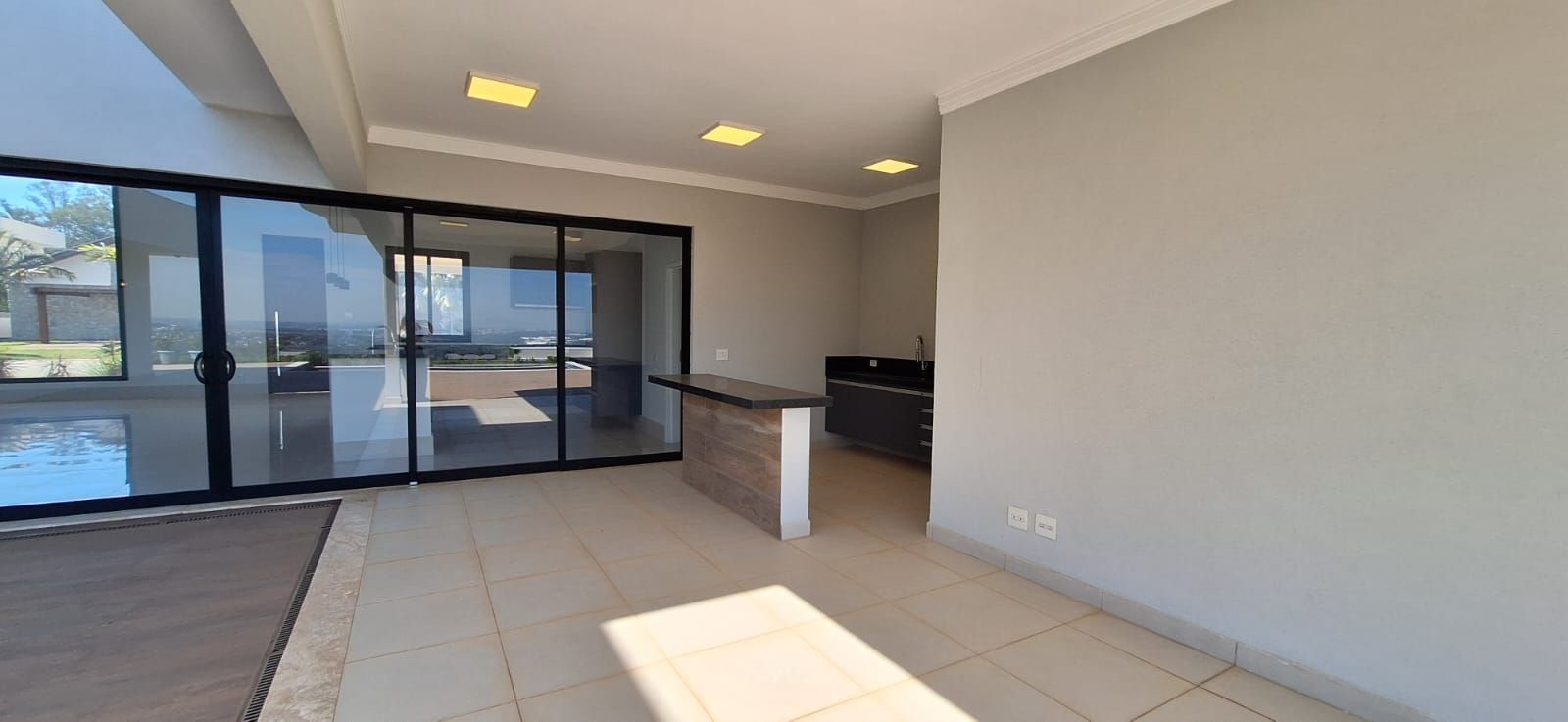 Casa de condomínio à venda no Condomínio Fazenda Kurumin: