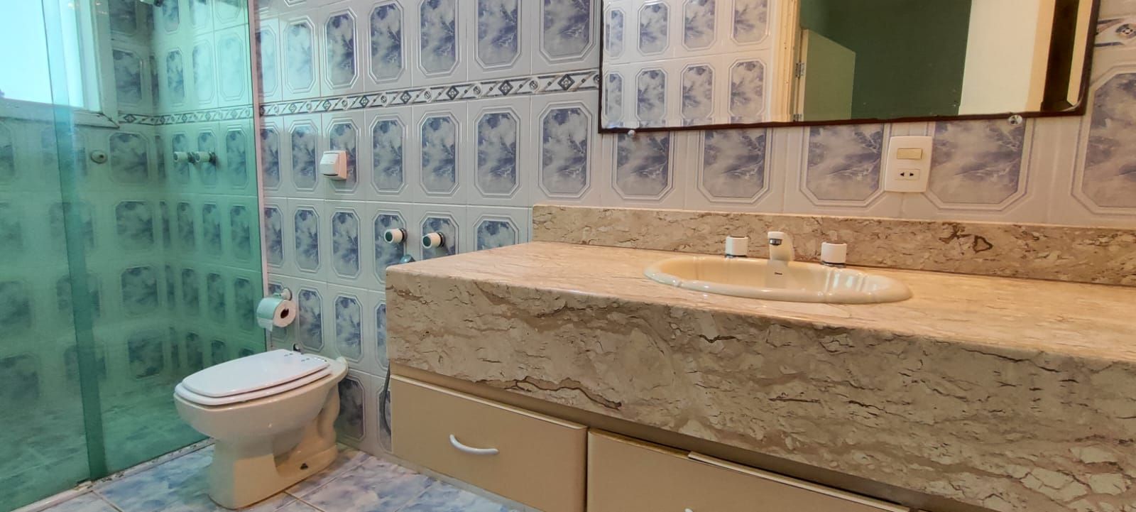 Casa de condomínio à venda no Condomínio Campos de Santo Antônio: