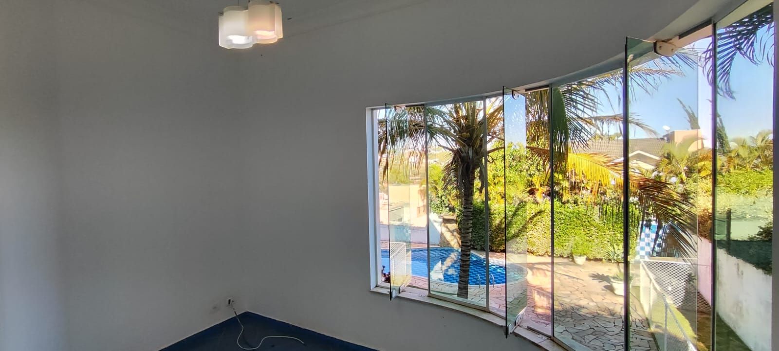 Casa de condomínio à venda no Condomínio Campos de Santo Antônio: