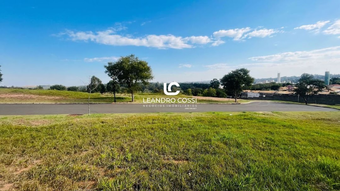 Terreno de Condomínio Residencial Parque Campos de Santo Antônio II Itu 